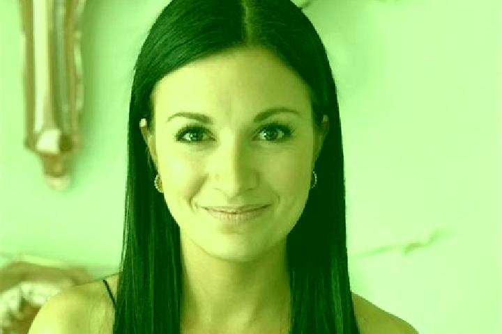 Jade, 30, a brunette grey-eyed caucasian companion based in Lebel-sur-Quevillon. Offering Dinner Date, 69, Domination. Available for incall and outcall, day ...