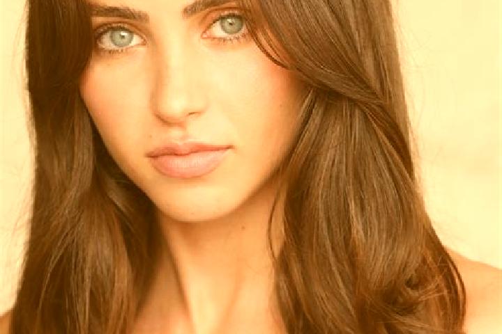 Jade, 30, a brunette grey-eyed latina companion based in Glepleu. Offering Party Girl, Dinner Date, CIM, Striptease, Domination. Available for incall and out...