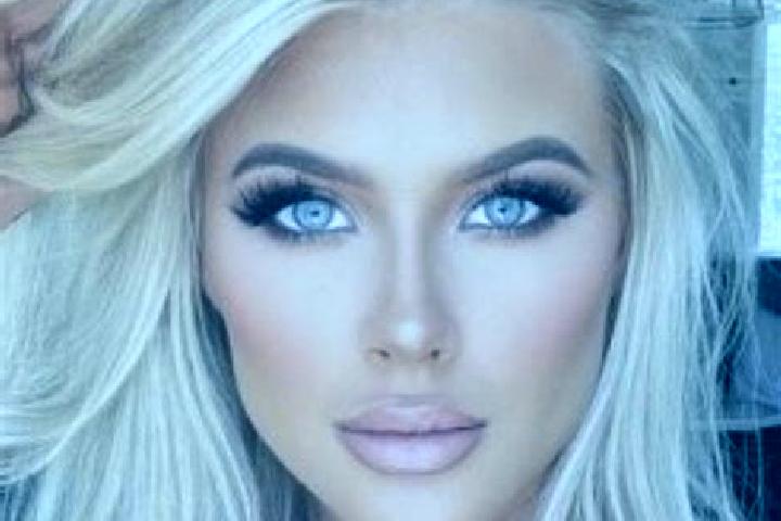Jade, 30, a platinum blonde dark-eyed european companion based in Jacurso. Offering Travel Companion, OWO, Duos, Prostate Massage. Available for incall and o...