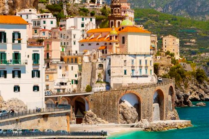 Jade, 30 — Escort in Capirro, Italy