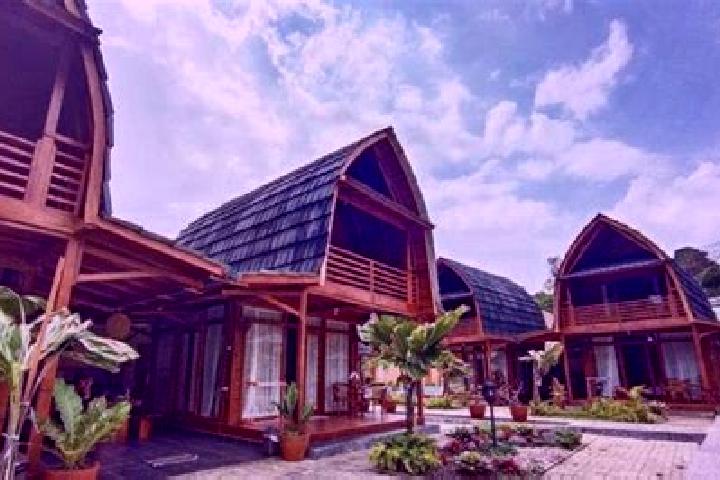 Jade, 30 — Escort in Cijurey, Indonesia