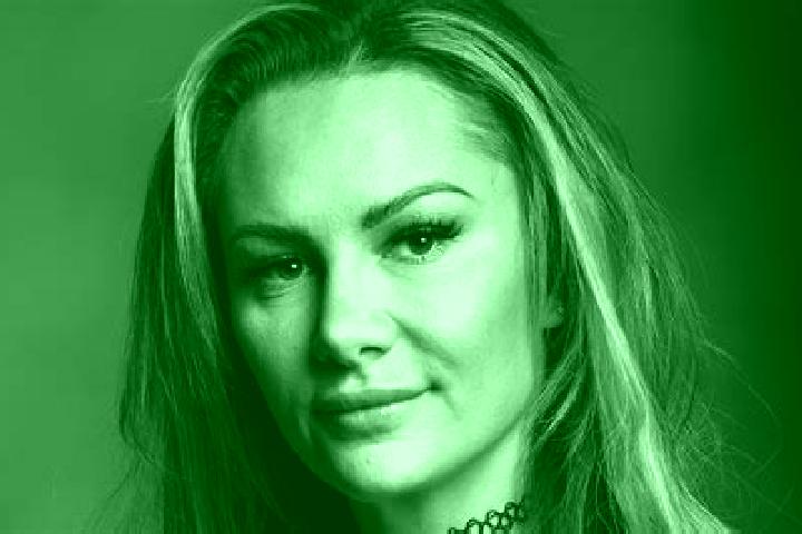Jade, 30 — Escort in Kelc, Czech Republic