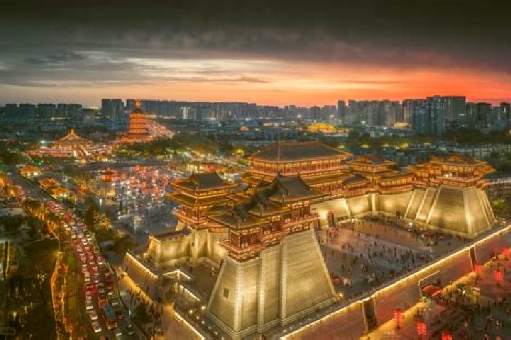 Jade, 30 — Escort in Luotang, China