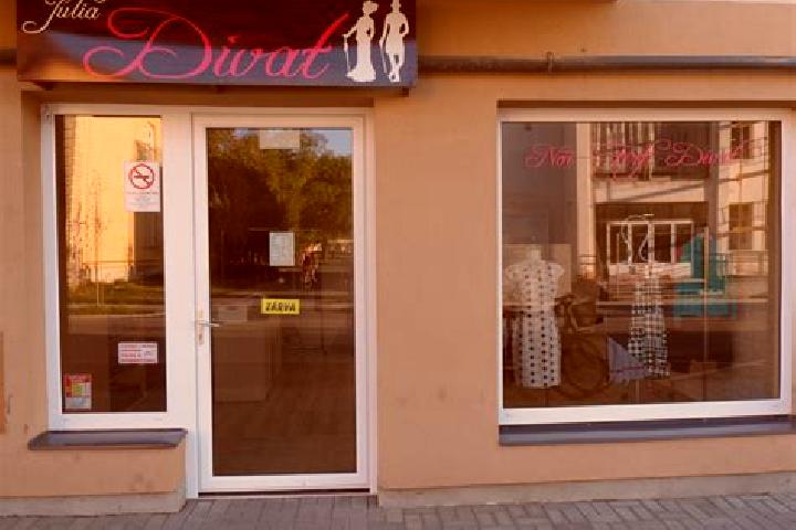 Jade, 30 — Escort in Sarretudvari, Hungary