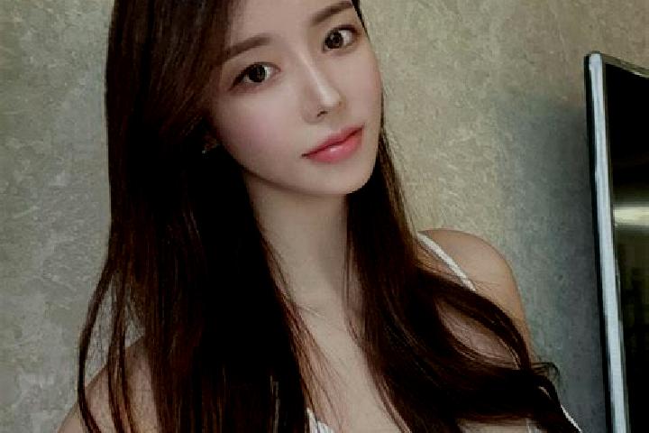 Jade, 31 — Escort in Kosubogazi, Turkey