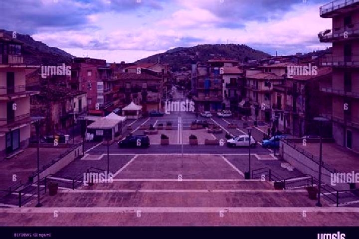 Jade, 32 — Escort in Belmonte Mezzagno, Italy