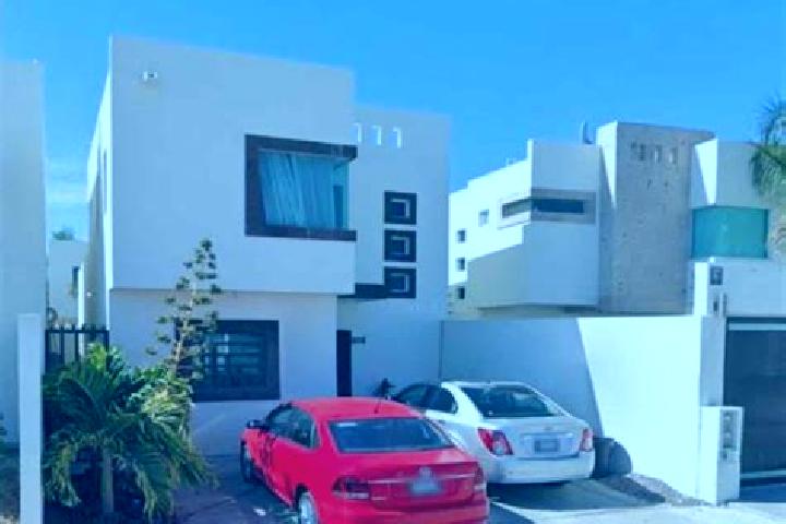 Jade, 32 — Escort in Fraccionamiento la Ballena Segunda Etapa, Mexico