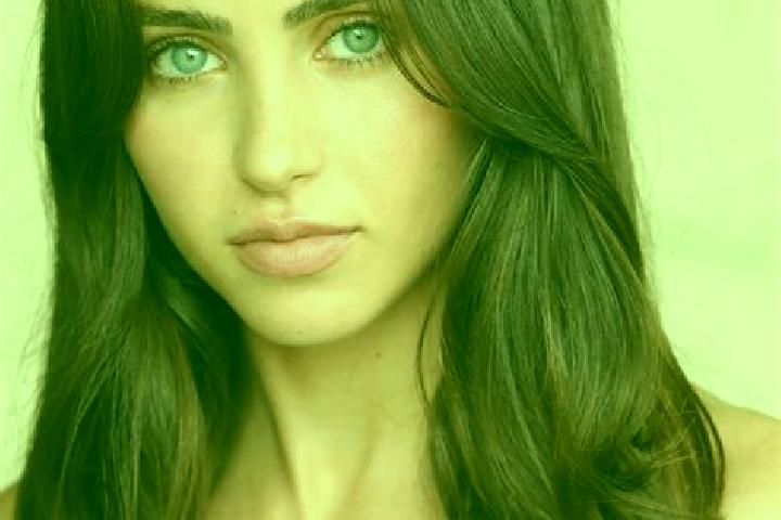 Jade, 33, a brunette hazel-eyed european companion based in Canoas. Offering Erotic Massage, CIM, Duos. Available for incall and outcall, day and evening dates.