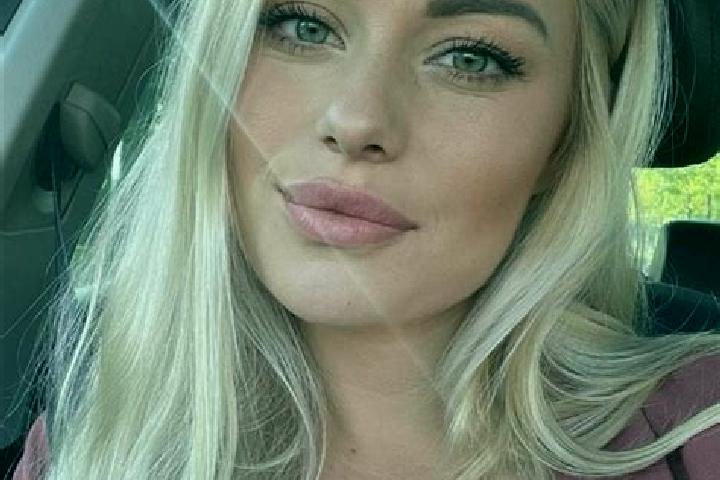 Jade, 33, a dark blonde hazel-eyed slavic companion based in Itatiaiucu. Offering OWO, A-Level, Travel Companion, Fetish, Deep French Kissing. Available for ...