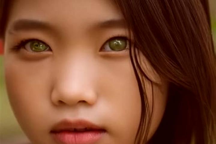 Jade, 33, a red green-eyed asian companion based in Mangochi. Offering CIM, Domination, Erotic Massage. Available for incall and outcall, day and evening dates.