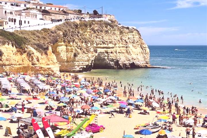 Jade, 33 — Escort in Lustosa, Portugal