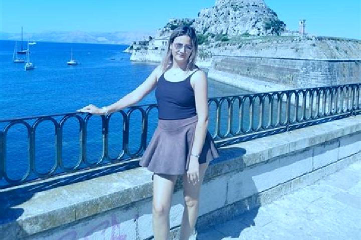 Jade, 33 — Escort in Malusteni, Romania