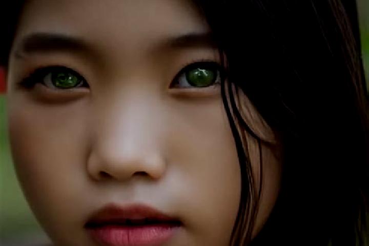 Jade, 34, a dark blonde green-eyed asian companion based in Alfauir. Offering Erotic Massage, Couples, OWO. Available for incall and outcall, day and evening...