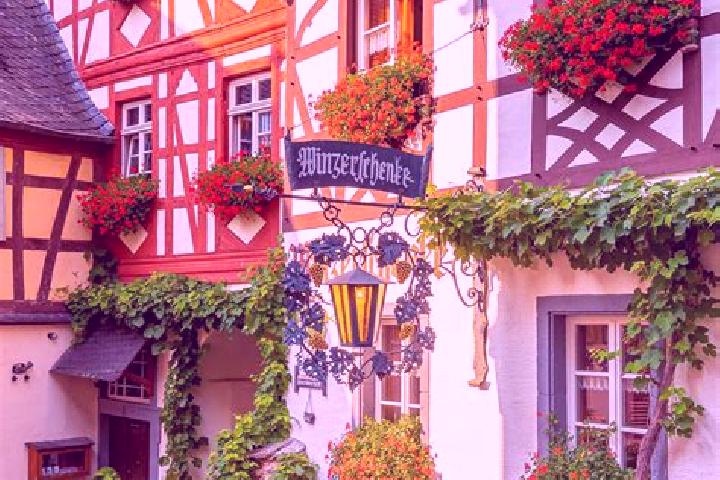 Jade, 34 — Escort in Trochtelborn, Germany