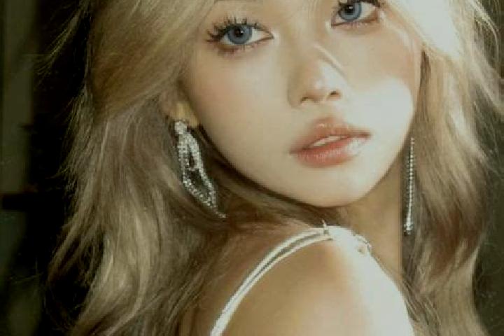 Jade, 35, a blonde blue-eyed asian companion based in Kembangpasar. Offering Overnight, Striptease, Domination, Duos. Available for incall and outcall, overn...