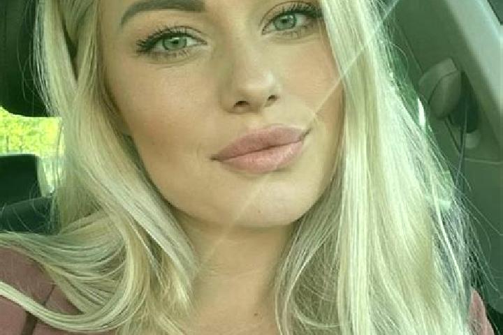Jade, 35, a blonde hazel-eyed mediterranean companion based in Mebisa. Offering 69, CIM, Striptease, Girlfriend Experience. Available for incall and outcall,...