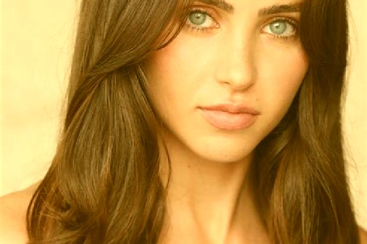 Jade, 35, a brunette blue-eyed middle eastern companion based in Paranaiguara. Offering 69, Dinner Date, Domination, Striptease. Available for incall and out...