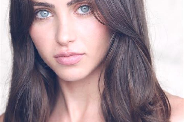 Jade, 35, a brunette brown-eyed middle eastern companion based in Wringinsari. Offering Dinner Date, Massage, GFE. Available for incall and outcall, day and ...
