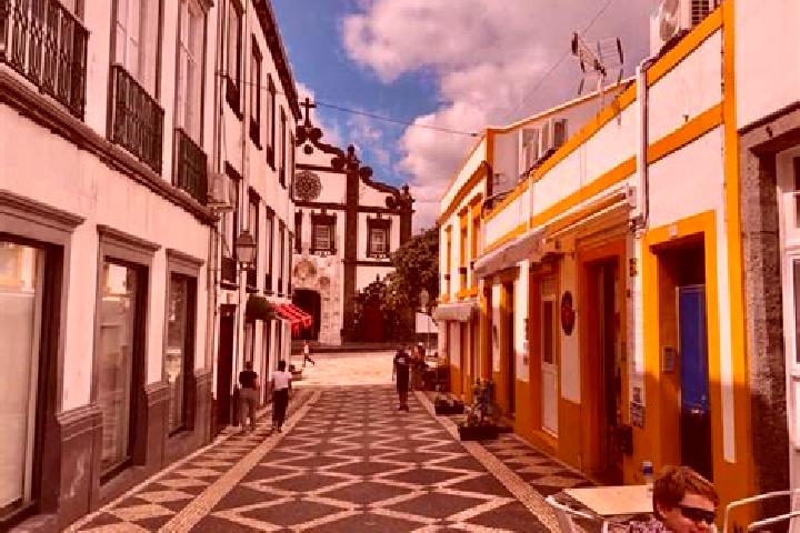 Jade, 35 — Escort in Ponta Delgada, Portugal