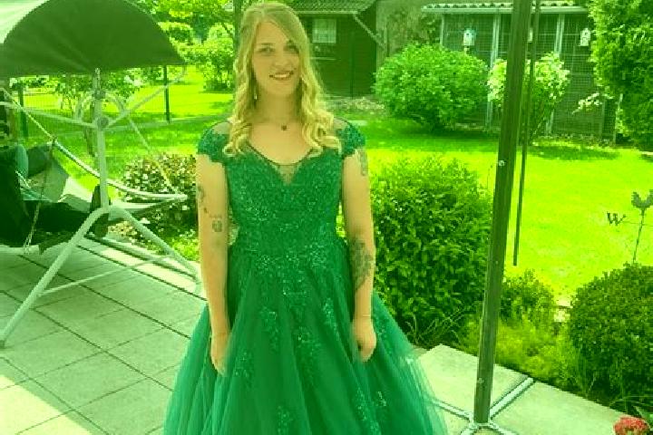 Jade, 35 — Escort in Rath-Anhoven, Germany
