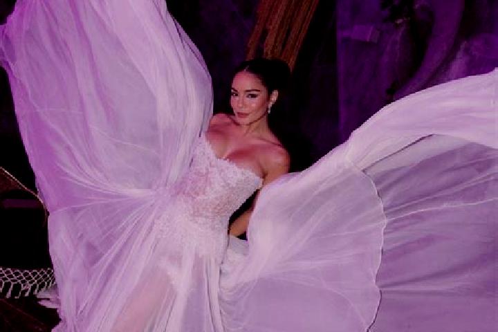 Jade, 35 — Escort in Vera, Brazil