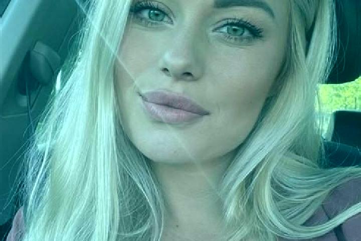 Jade, 36, a blonde hazel-eyed caucasian companion based in Nilakottai. Offering Prostate Massage, Fetish, Overnight. Available for incall and outcall, day an...