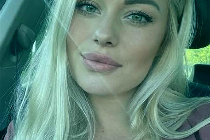 Jade, 36, a blonde hazel-eyed indian companion based in Oppershausen. Offering Dinner Date, 69, OWO, Couples. Available for incall and outcall, overnight boo...
