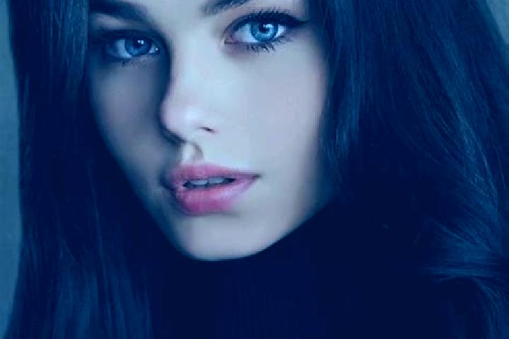 Jade, 36, a brunette blue-eyed mediterranean companion based in Hashtal. Offering Girlfriend Experience, Party Girl, Dinner Date, Duos, Fetish. Available for...