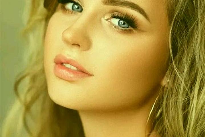 Jade, 36, a dark blonde blue-eyed slavic companion based in Larimna. Offering Girlfriend Experience, CIM, Prostate Massage. Available for incall and outcall,...