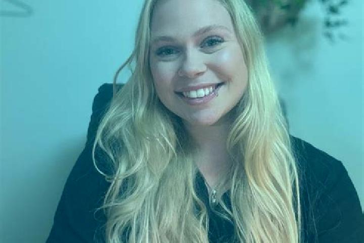 Jade, 36 — Escort in Biggar, Canada