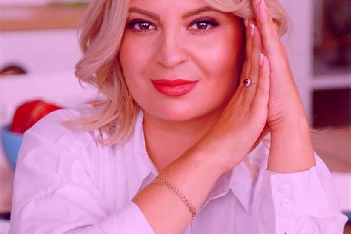 Jade, 36 — Escort in Krasnyy Oktyabr , Ukraine