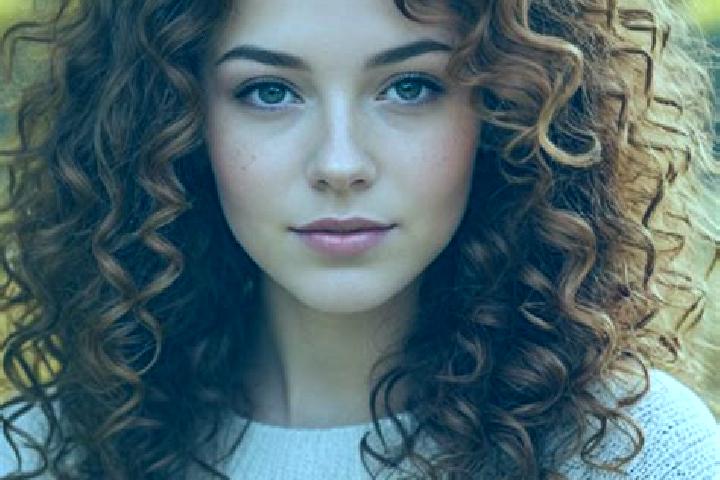 Jade, 37, a auburn grey-eyed slavic companion based in Twijzel. Offering Erotic Massage, Party Girl, Roleplay, Overnight. Available for incall and outcall, o...