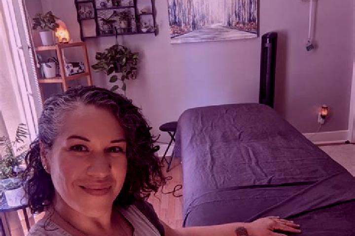 Jade, 37, a black hazel-eyed asian companion based in Longone al Segrino. Offering Couples, 69, Dinner Date, Prostate Massage. Available for incall and outca...