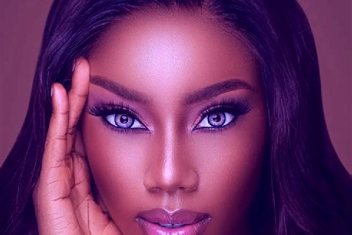 Jade, 37, a chestnut blue-eyed ebony companion based in Cupi. Offering OWO, Deep French Kissing, 69. Available for incall and outcall, overnight bookings ava...