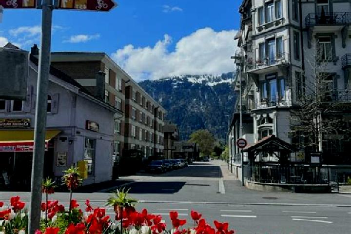 Jade, 37 — Escort in Barschwil, Switzerland