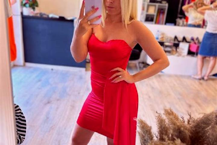 Jade, 37 — Escort in Botos, Serbia
