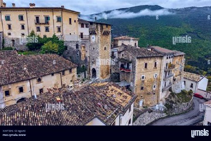 Jade, 37 — Escort in Fontecchio, Italy
