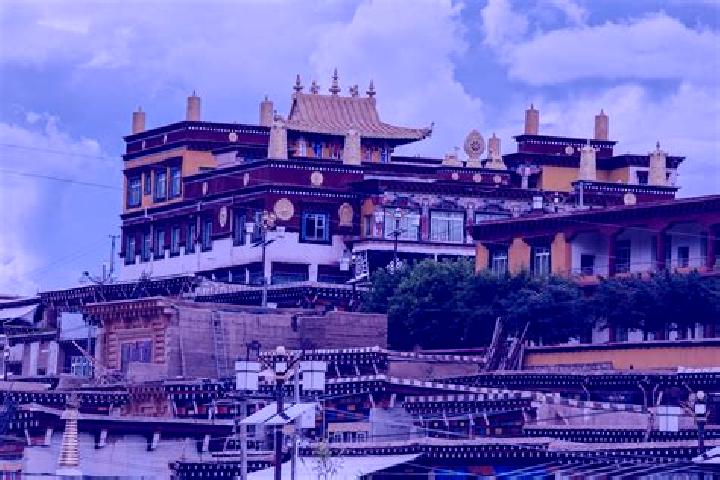 Jade, 37 — Escort in Ganzi, China