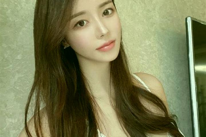 Jade, 37 — Escort in Jiangbu, China