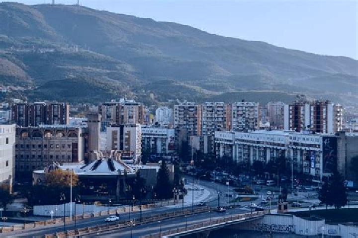 Jade, 37 — Escort in Katlanovo, North Macedonia