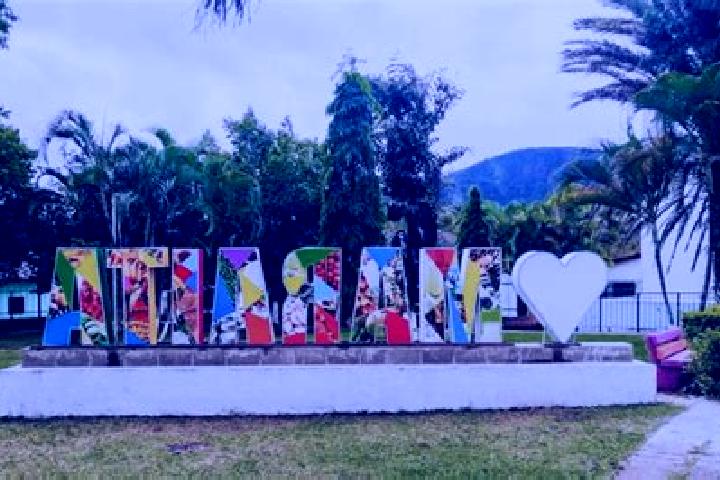 Jade, 37 — Escort in Maraita, Honduras