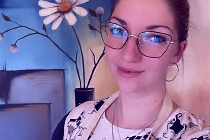 Jade, 37 — Escort in Mezibori, Czech Republic