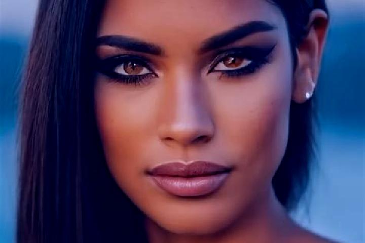 Jade, 38, a auburn dark-eyed latina companion based in Parcelas La Milagrosa. Offering Roleplay, Overnight. Available for incall and outcall, day and evening...