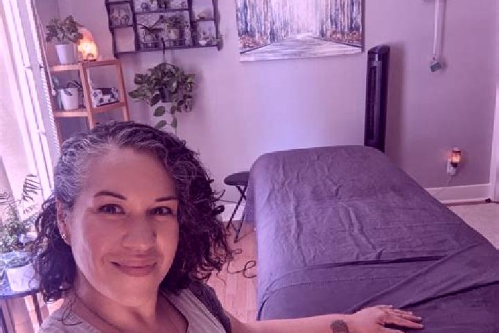 Jade, 38, a black brown-eyed mediterranean companion based in Bruyeres-sur-Oise. Offering GFE, Erotic Massage, Overnight, Massage, Prostate Massage. Availabl...