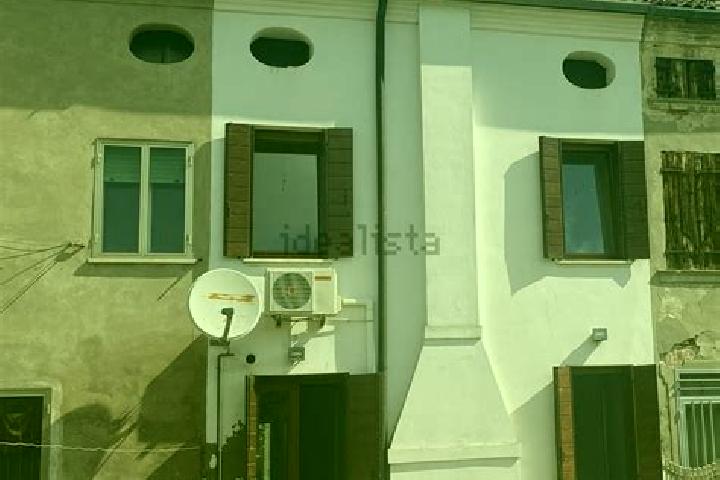 Jade, 38 — Escort in Fiesso Umbertiano, Italy