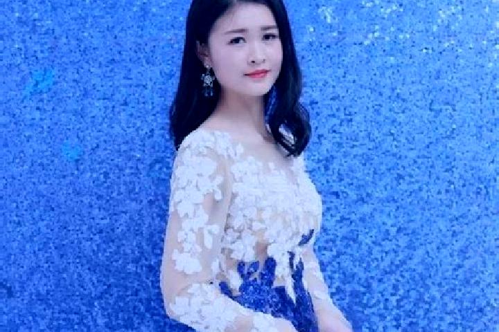 Jade, 38 — Escort in Qiaoting, China