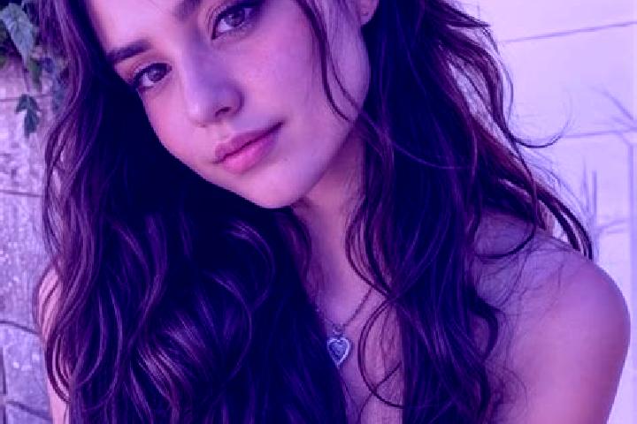 Jade, 39, a brunette amber-eyed mixed companion based in Thal. Offering 69, Roleplay, A-Level. Available for incall and outcall, day and evening dates.