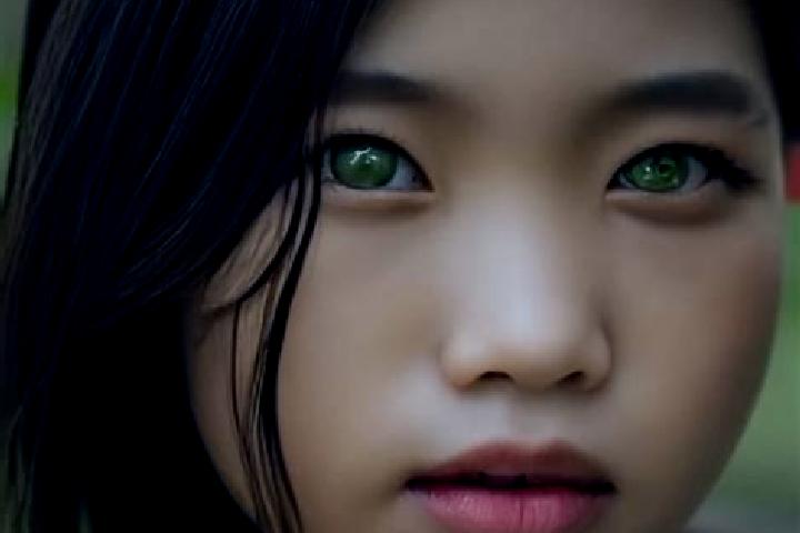 Jade, 39, a dark blonde green-eyed asian companion based in Gabrovo. Offering OWO, Tantra, Couples. Available for incall and outcall, day and evening dates.
