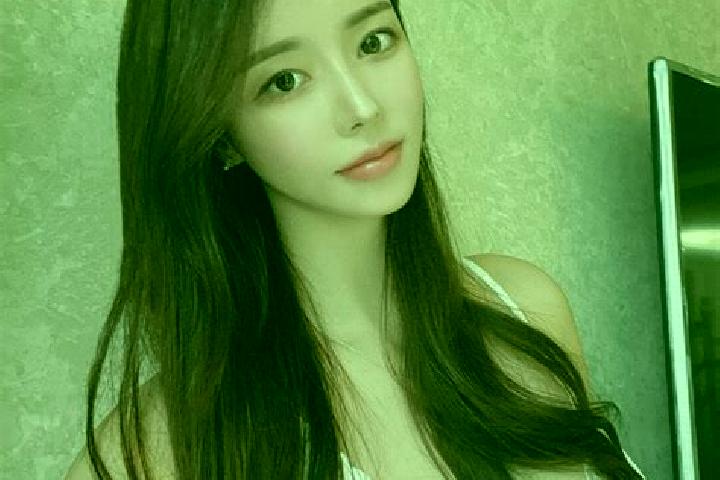 Jade, 39 — Escort in Dongshaoqu, China