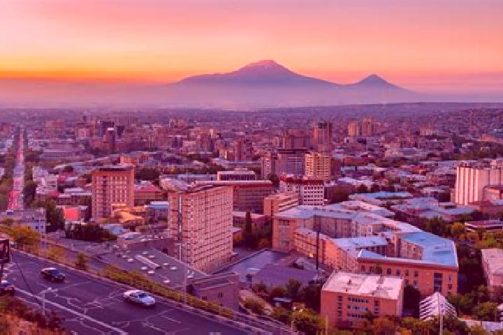 Jade, 39 — Escort in Geghamavan, Armenia